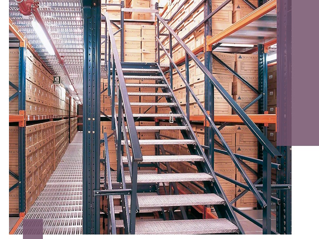 Лестницы складские прочные и безопасные под ключ в Новодвинске