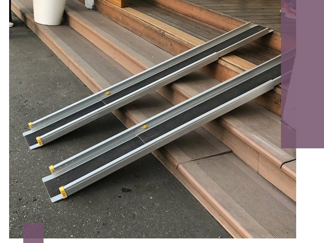 Телескопические пандусы под ключ в Новодвинске — изготовление и монтаж