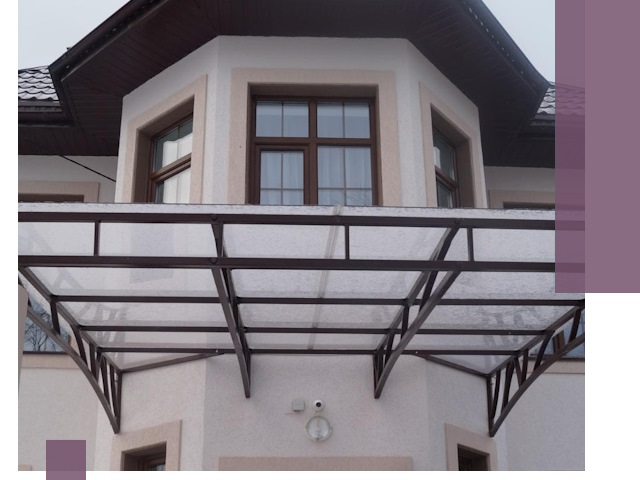 Козырьки из поликарбоната под ключ в Новодвинске