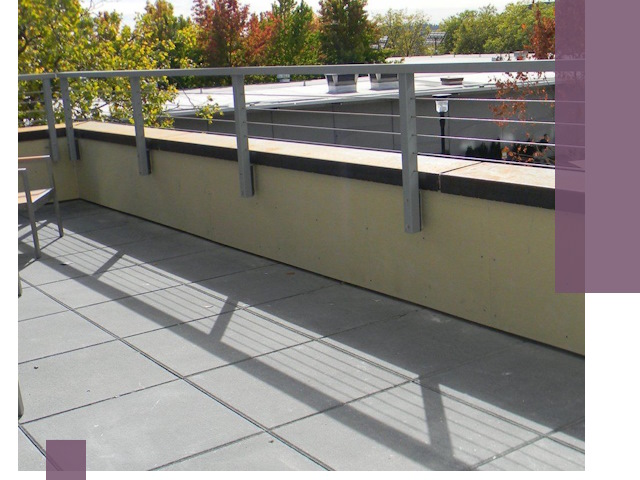 Металлические парапеты под ключ в Новодвинске: монтаж и изготовление